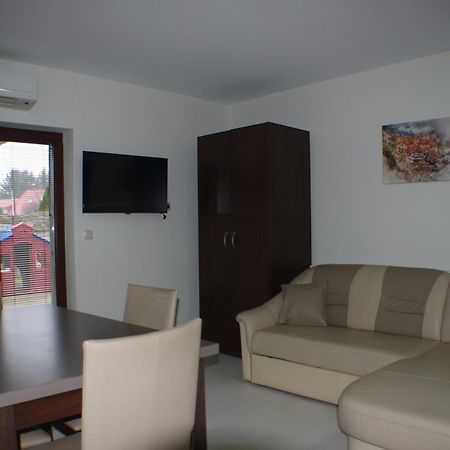 Vila Lexus Veľký Meder Exterior foto